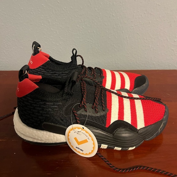 adidas Red and Black Trae Young 2 Chinese Year - Picture 4 of 7